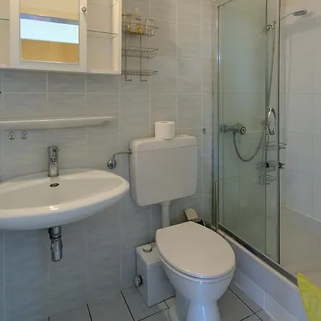 Haus Erika ゲストハウス バート・ゾーデン・アレンドルフ