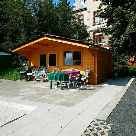 Haus Erika ゲストハウス バート・ゾーデン・アレンドルフ